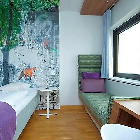 Scandic 4*
